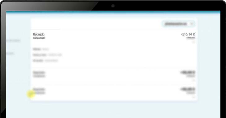 Retiro completado en historial